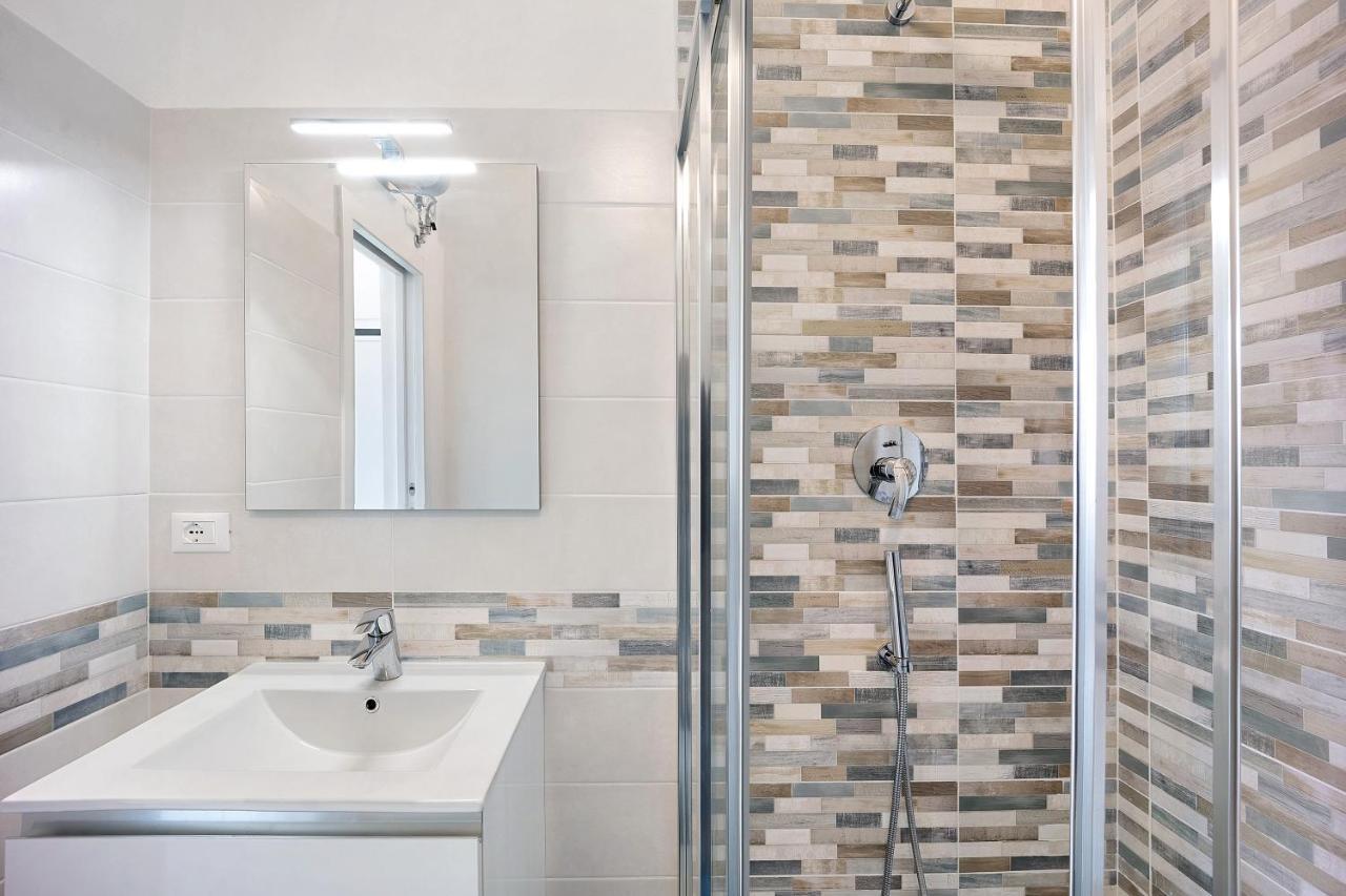 Domus Madonnina Apartment Сан Ремо Екстериор снимка
